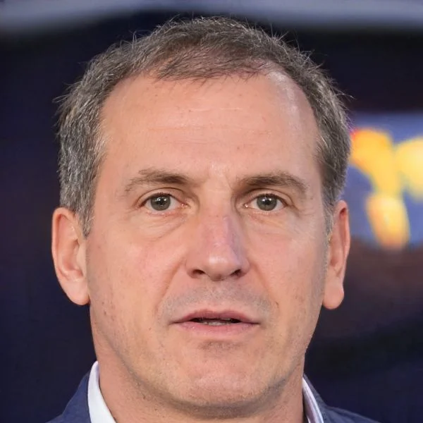 Miguel Sanz, cliente de Carpintería Metálica Pamplona